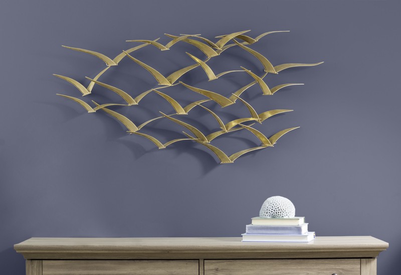 Beautiful Patterned Metal Flocking Birds Wall Decor