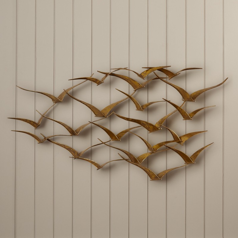 Beautiful Patterned Metal Flocking Birds Wall Decor