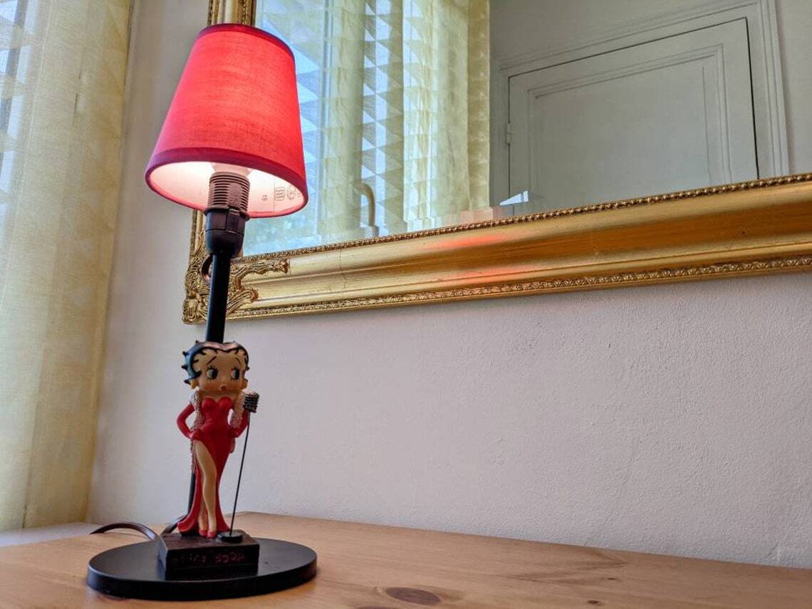 Betty Boop table lamp
