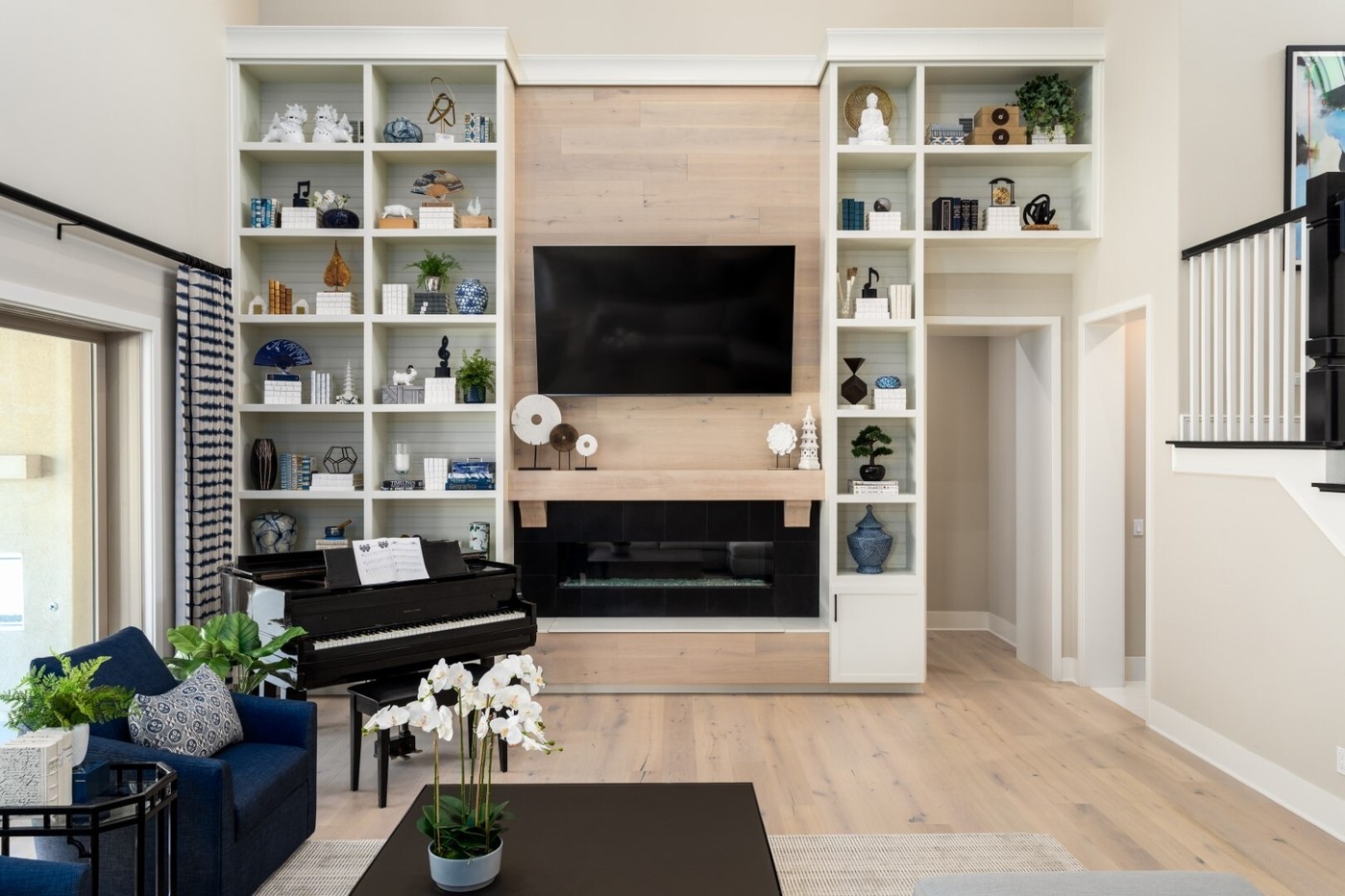 Built in shelving units