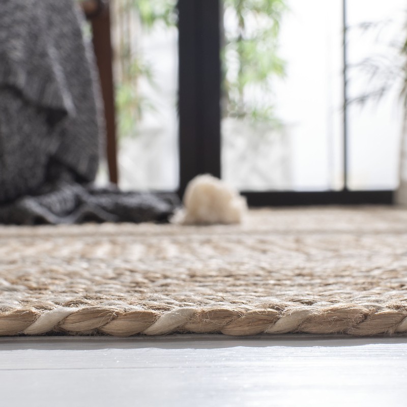 Chesnut Striped Handmade Flatweave Jute/Sisal Area Rug in NATURAL / IVORY
