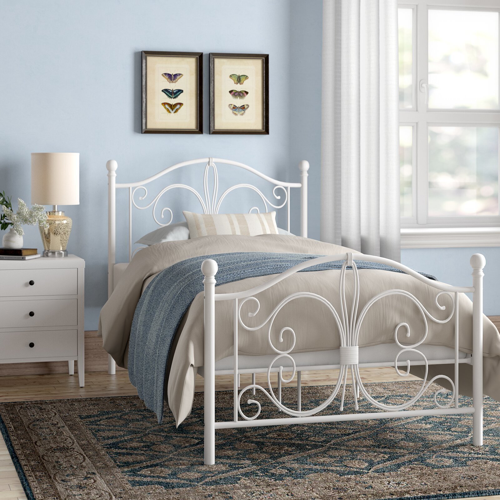 Colonial style metal twin platform bed