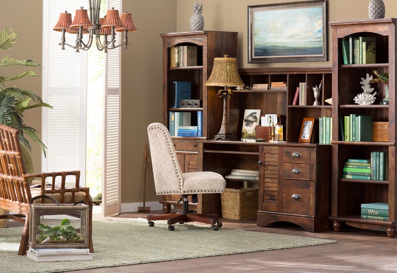 Deniece Desk with Hutch
