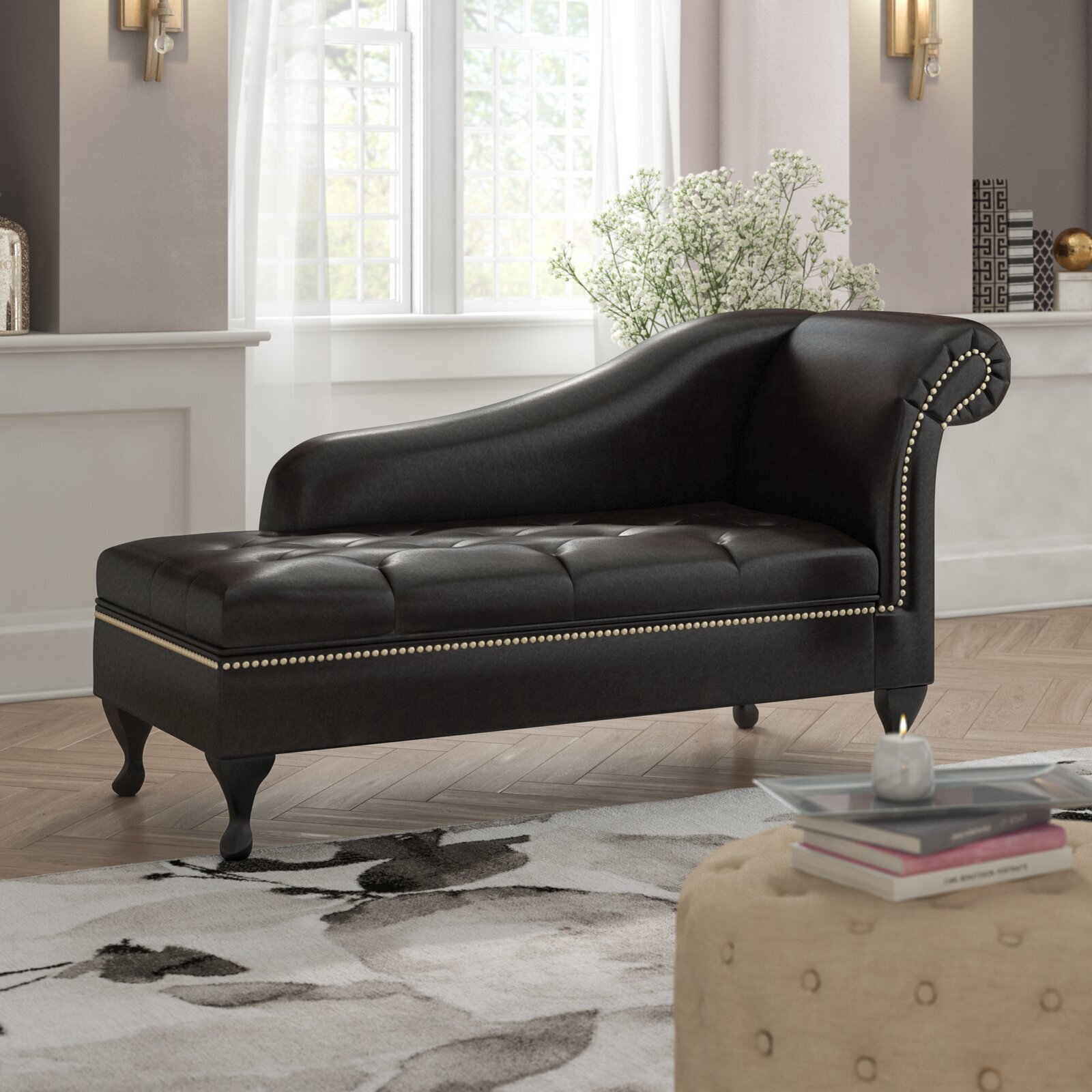 Elegant leather lounger in a French design