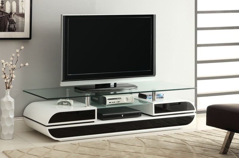 Ezren TV Stand for TVs up to 70