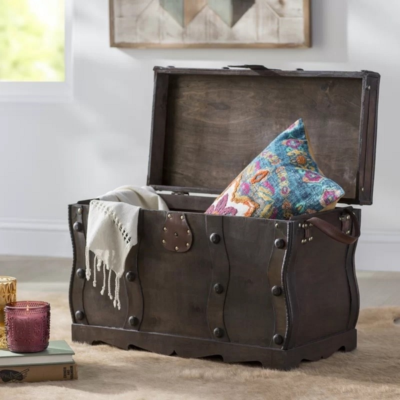 Glenover Vintage Trunk