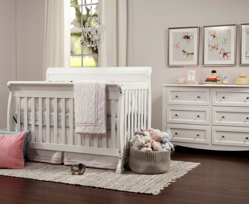 Kalani 4-in-1 Convertible Crib