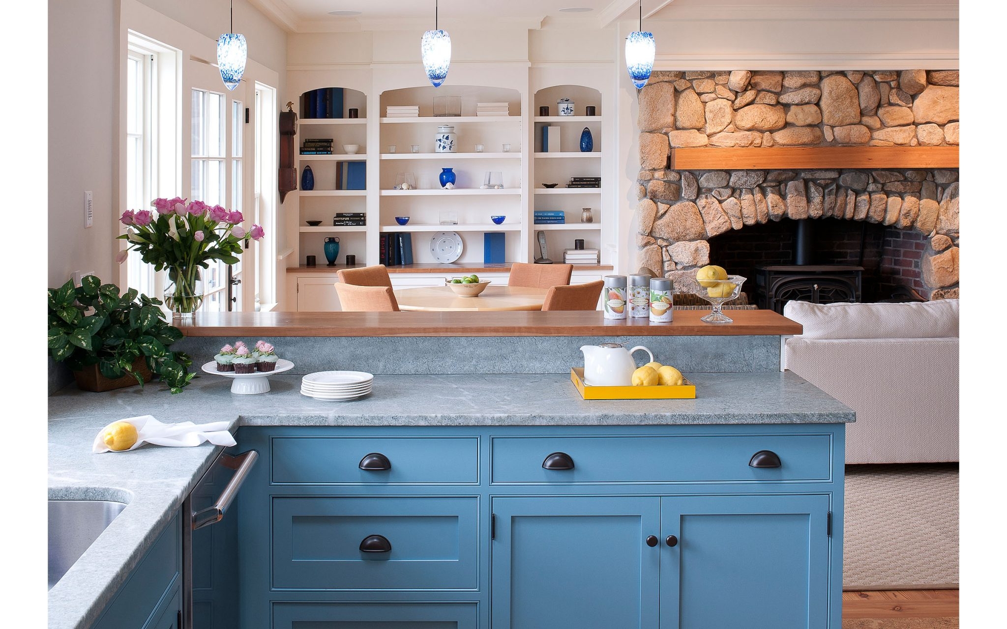 https://foter.com/photos/420/kitchen-and-dining-room-in-blue.jpg