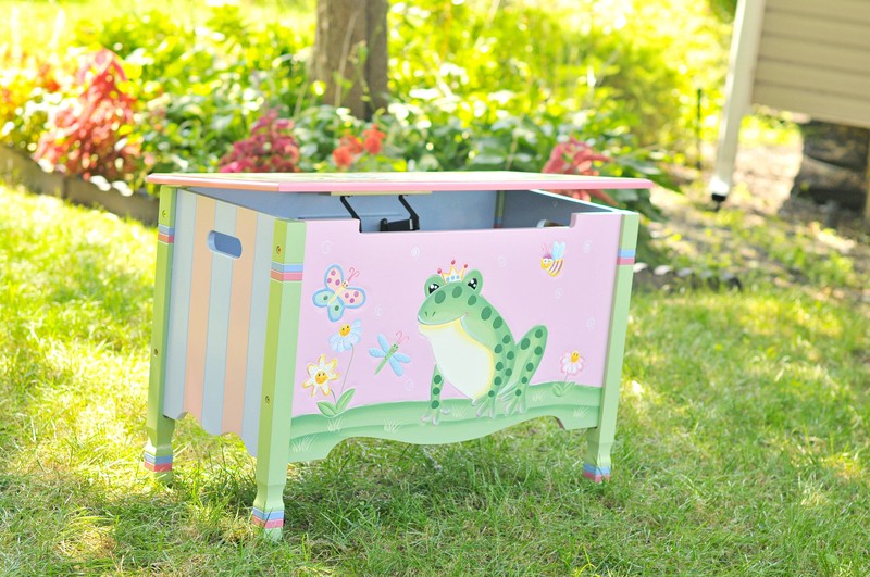 Magic Garden Toy Box