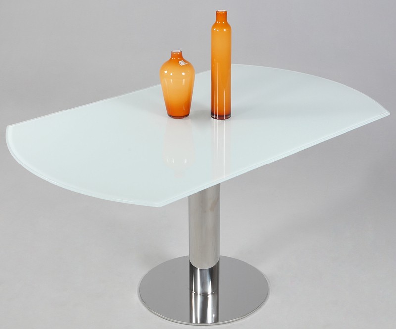 Meldrum Butterfly Leaf Pedestal Dining Table