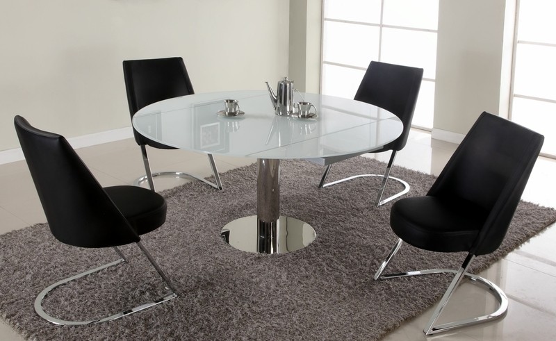 Meldrum Butterfly Leaf Pedestal Dining Table