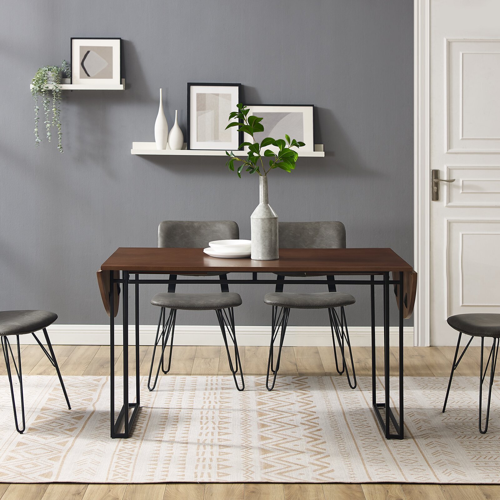 Rectangular/oval folding dining table