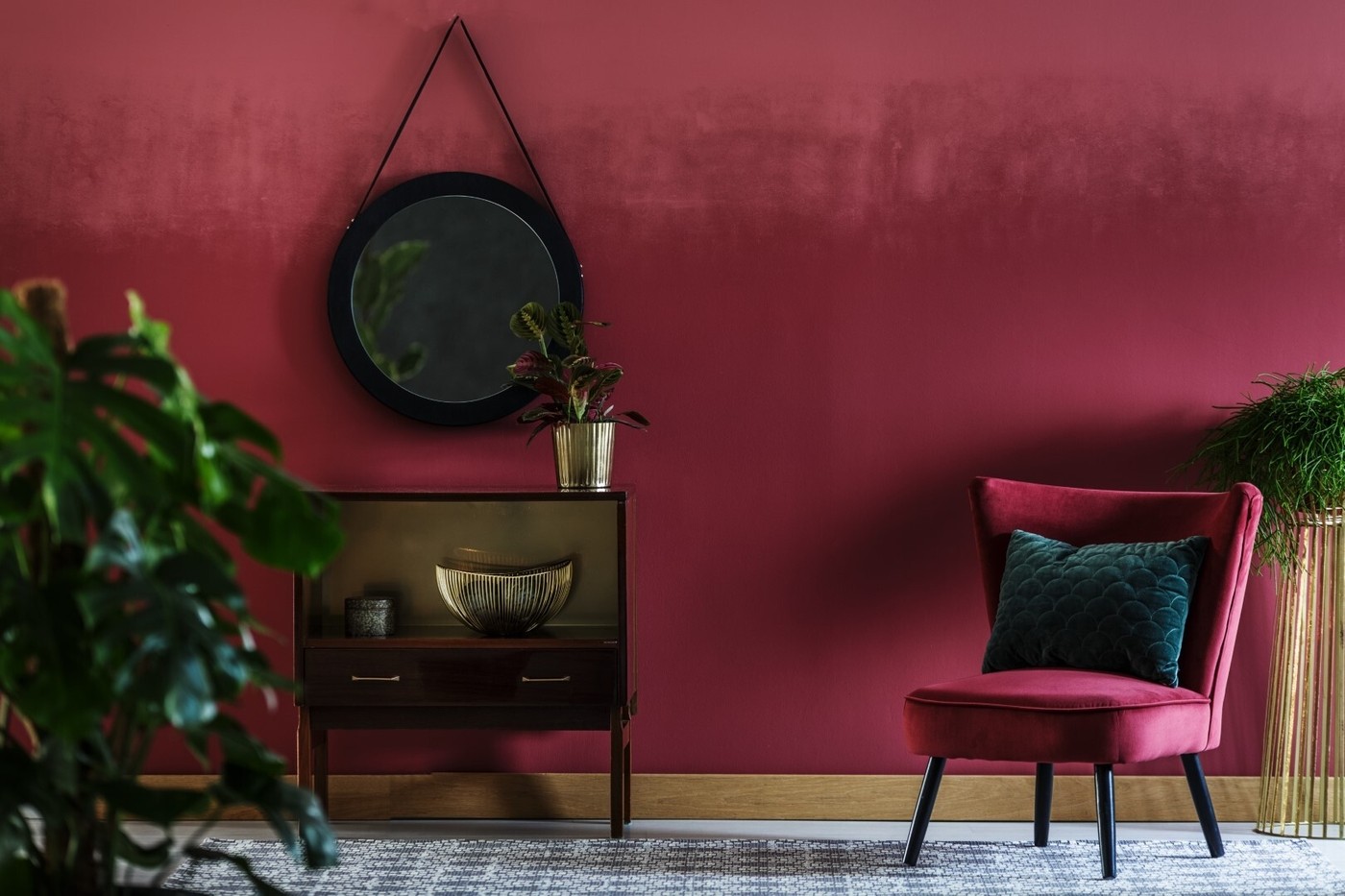 Best 10 Maroon Colour Combinations With Photos - The Ultimate Guide