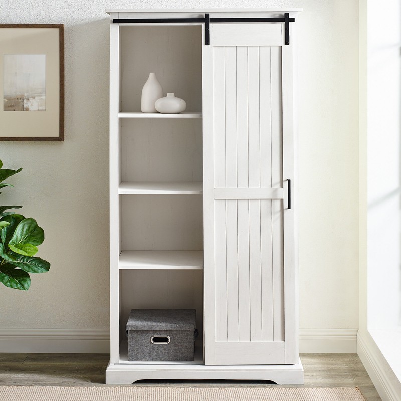 Robert Armoire