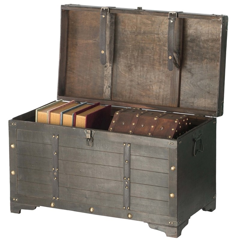 Royalton Accent Trunk