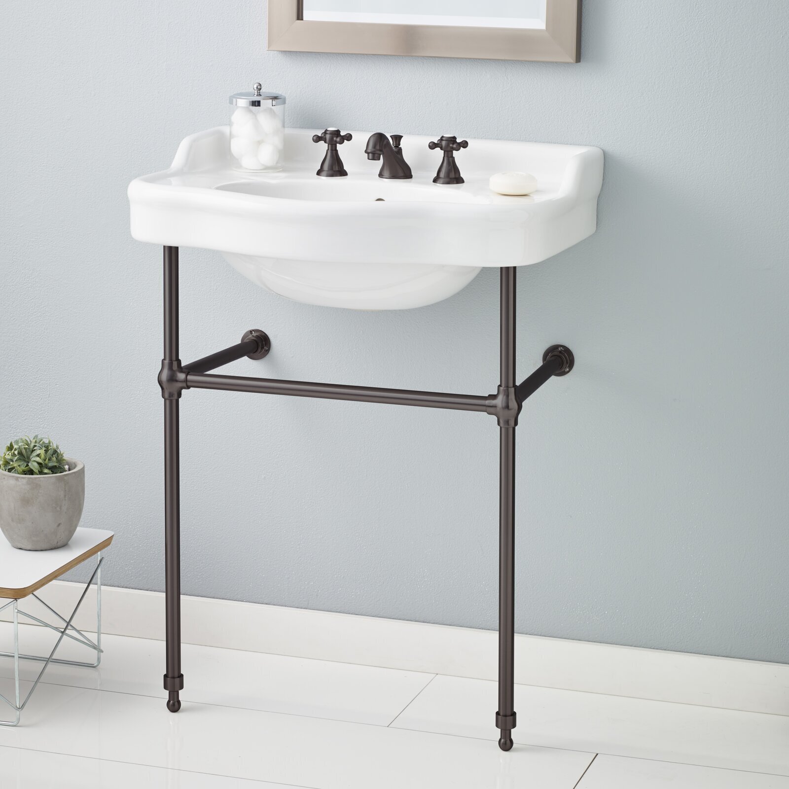 Simple Console Sink with Metal Legs