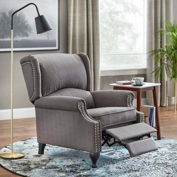 Stud Detail Quality Recliner