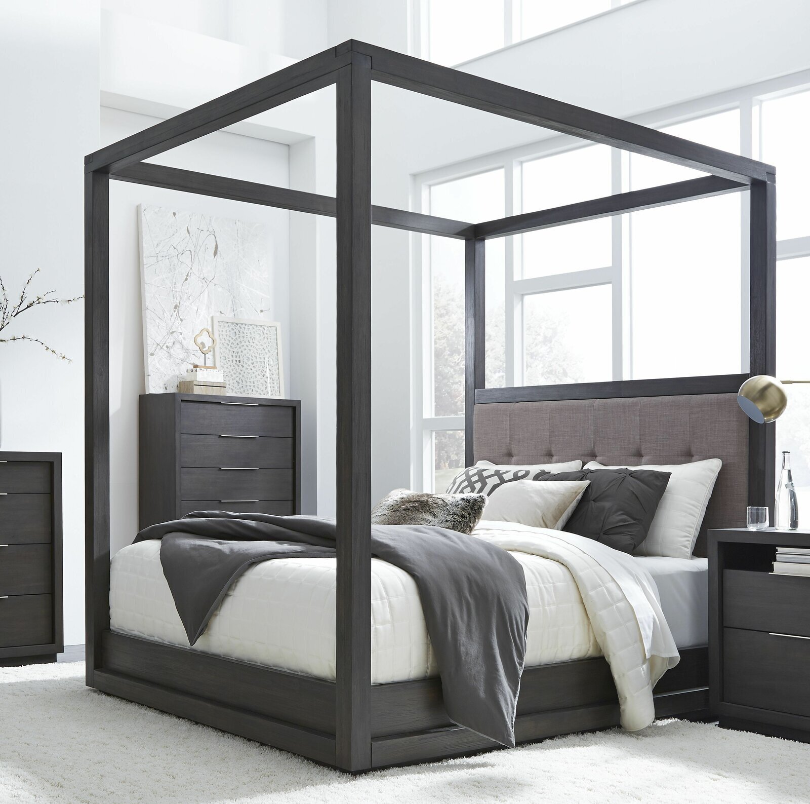 king size poster bed