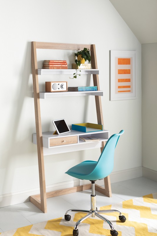 Twickenham Leaning/Ladder Desk