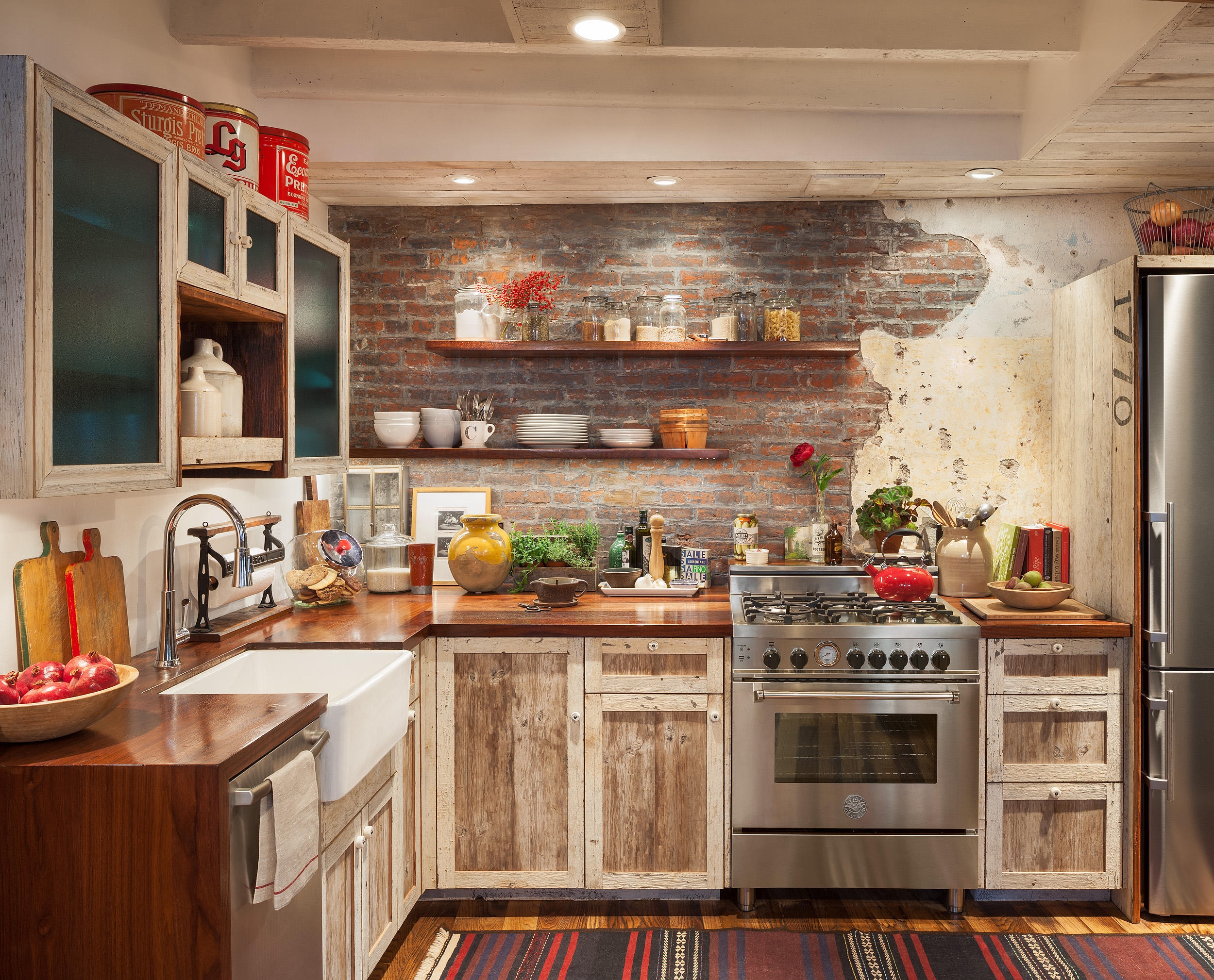8 Modern Rustic kitchen Ideas That Are Full of Charm