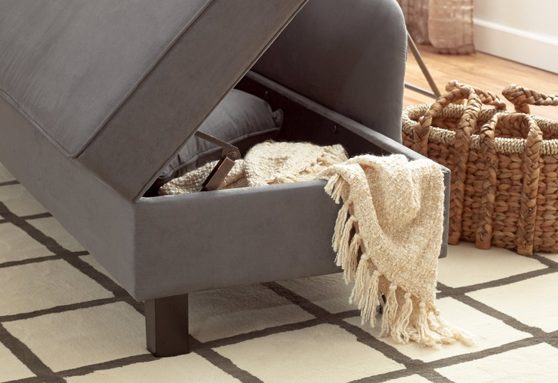 Verona One Left-Arm Chaise Recessed Arms Chaise Lounge with Storage