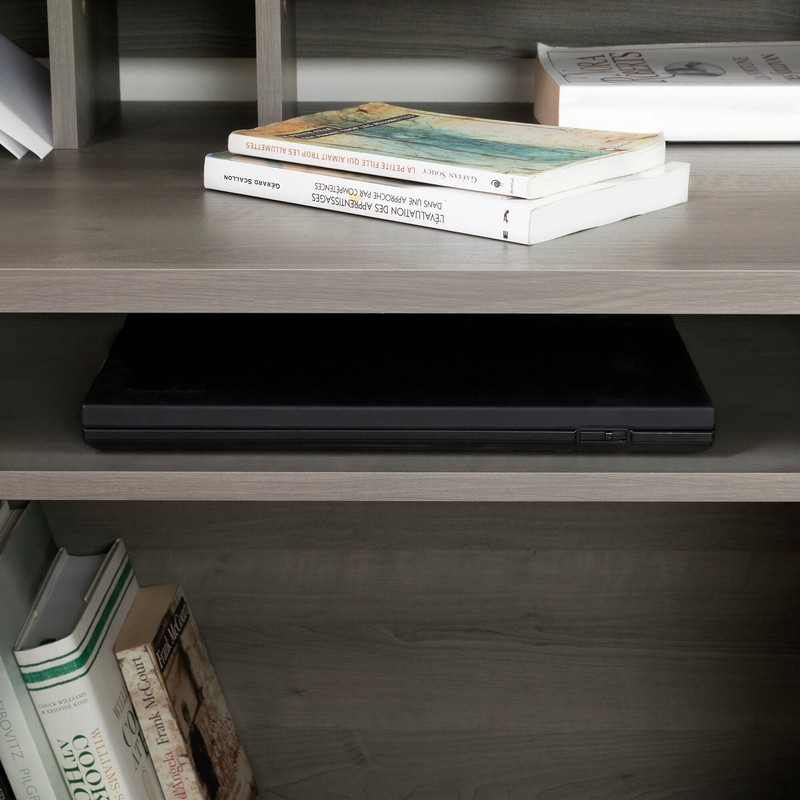 Versa Desk with Hutch