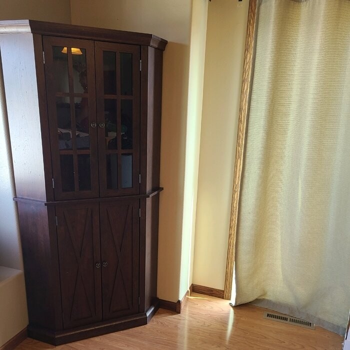 31.5'' Wide China Cabinet