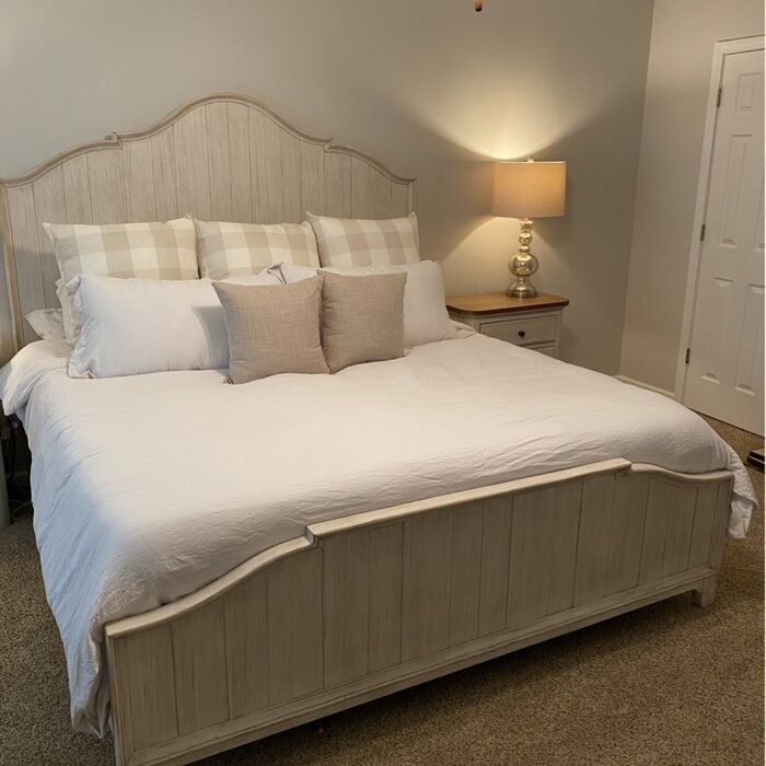 Ayden Standard Configurable Bedroom Set