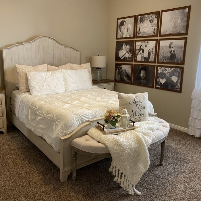 Ayden Standard Configurable Bedroom Set