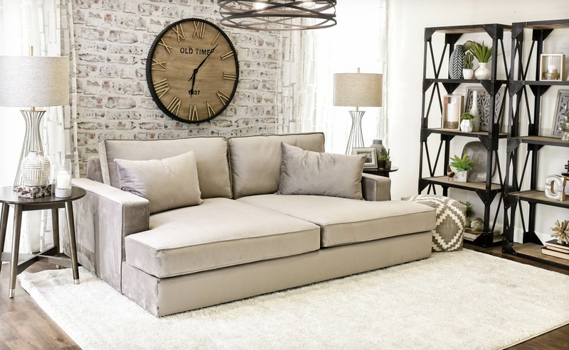 Bailey 94" Square Arm Sofa with Reversible Cushions
