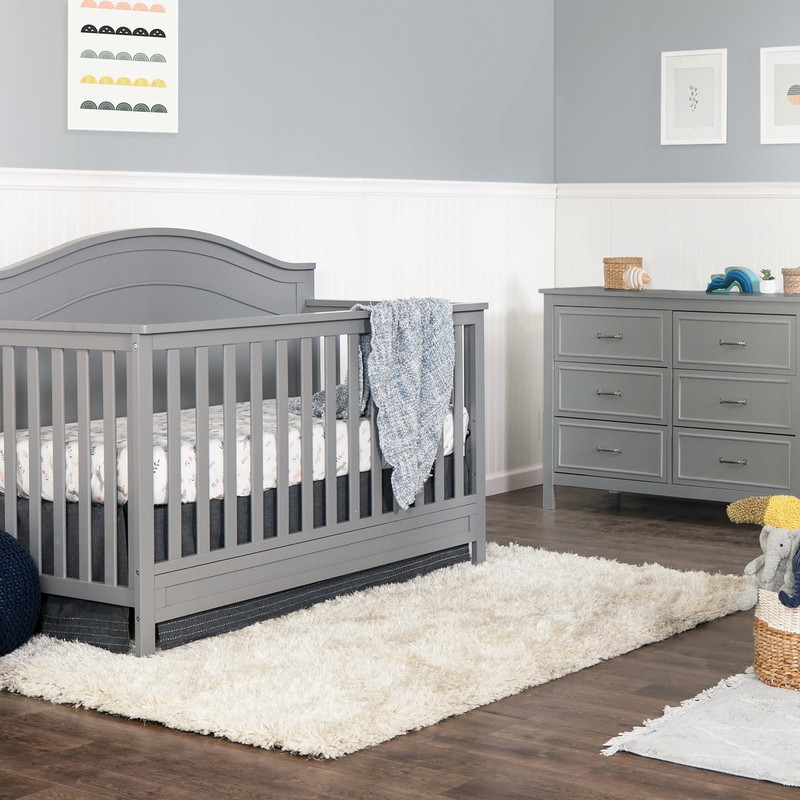 Charlie 4-in-1 Convertible Crib