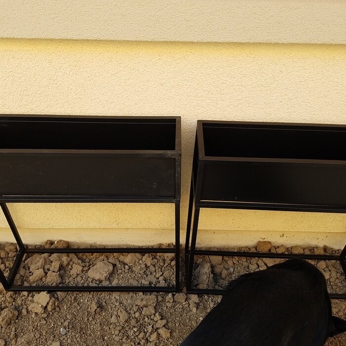 Dekker Metal Elevated Planter