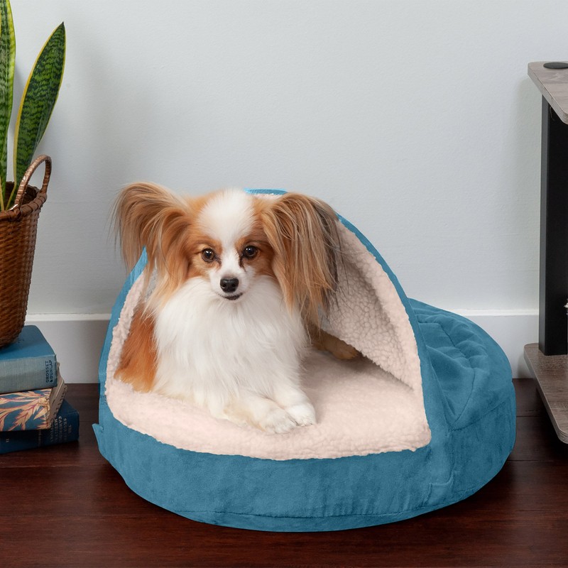 Elnora Hooded Dog Bed