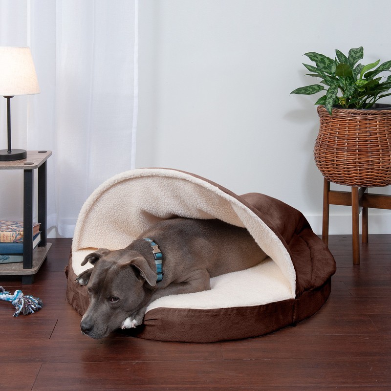 Elnora Hooded Dog Bed