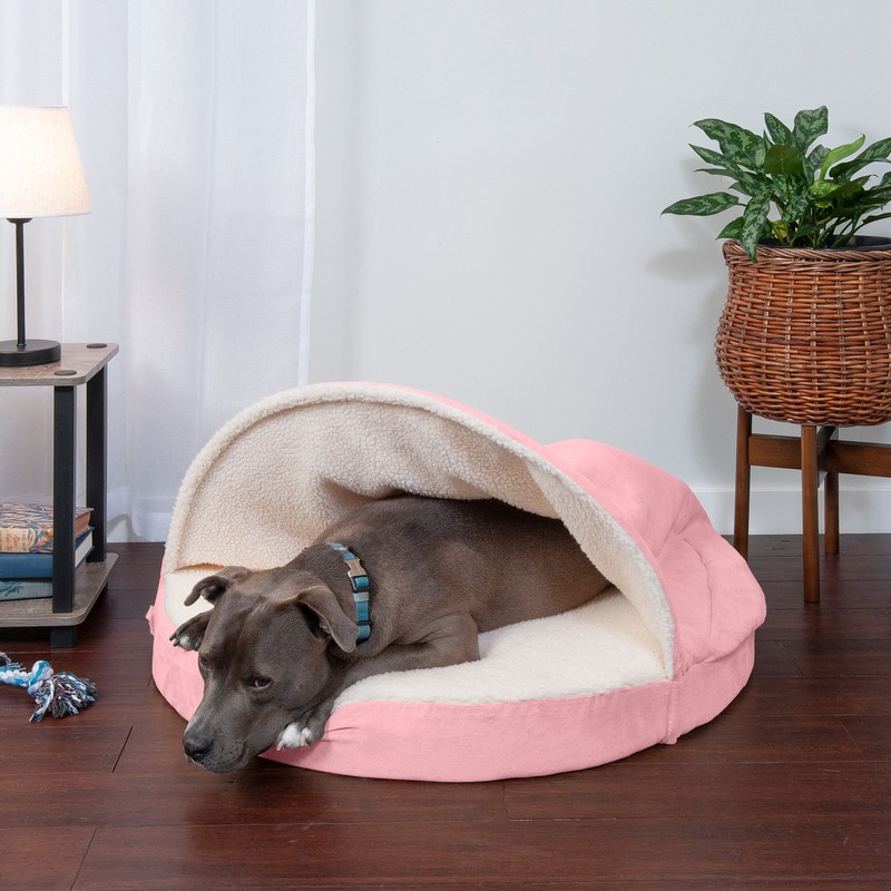 Elnora Hooded Dog Bed