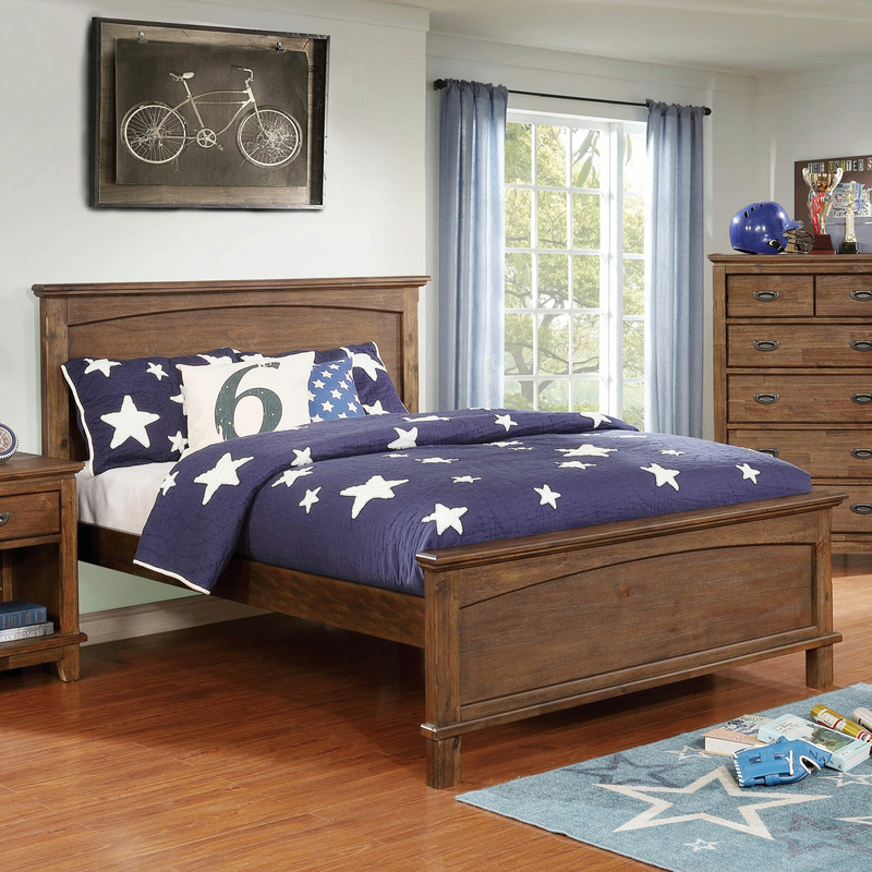 Ervine Panel Bedroom Set