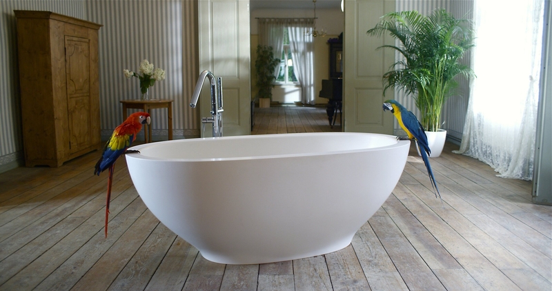 Karolina 70.75" x 37.5" Freestanding Soaking Bathtub