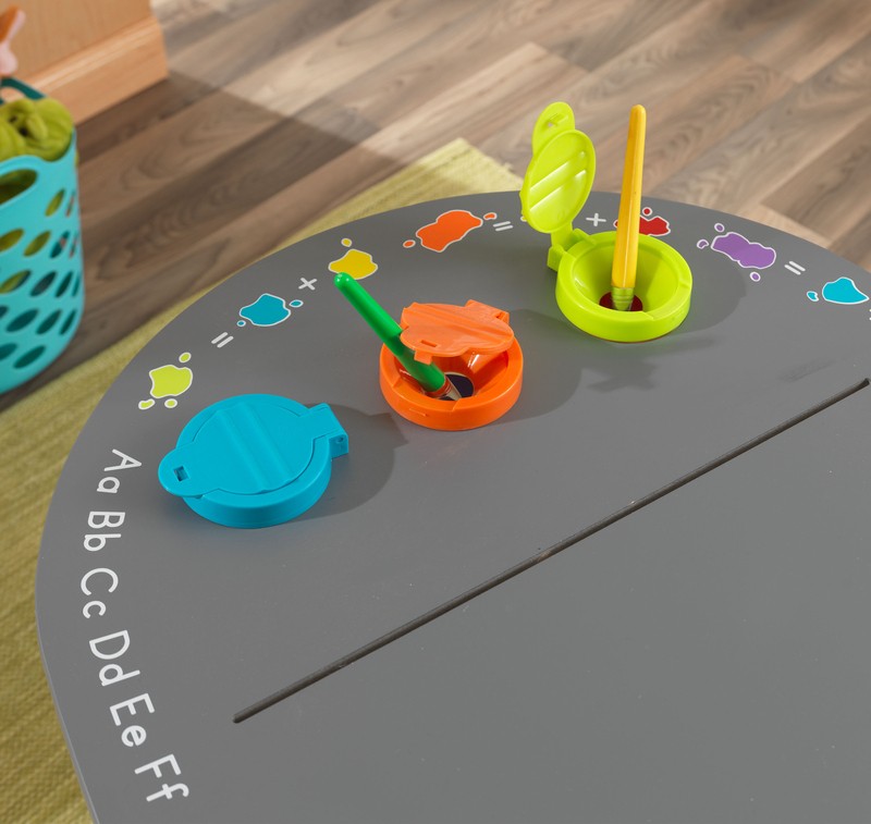 Kids 3 Piece Oval Arts And Crafts Table and Chair Set