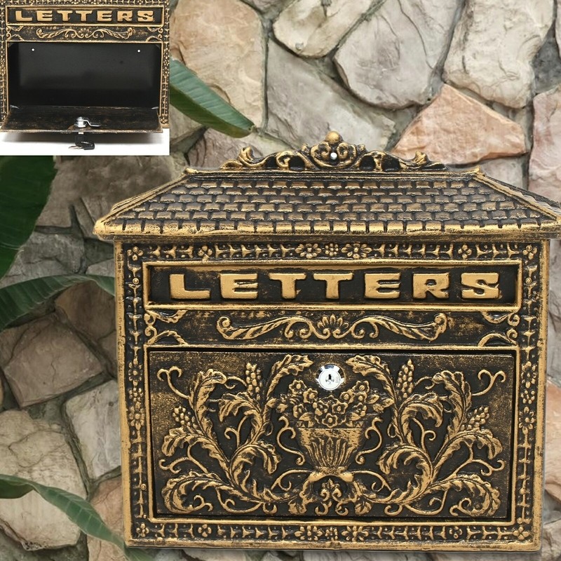 Locking Wall Mounted Mailbox