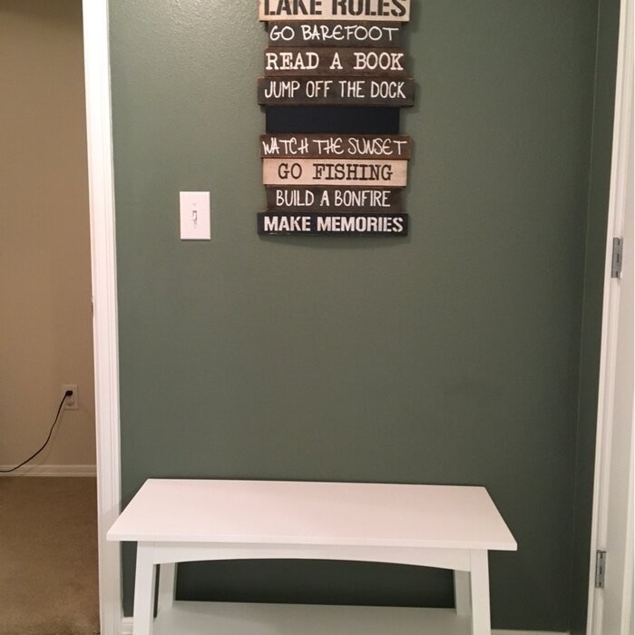 Lund Shelves Bench