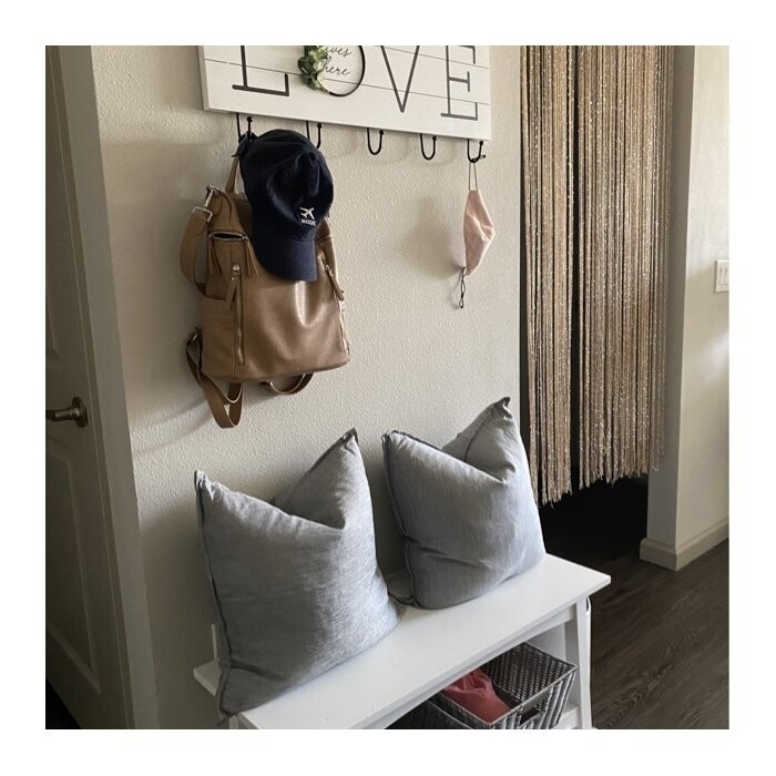 Lund Shelves Bench