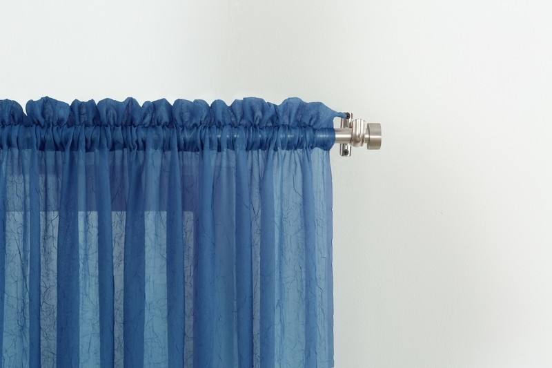 Mardis Solid Color Pointed 51'' Window Valance