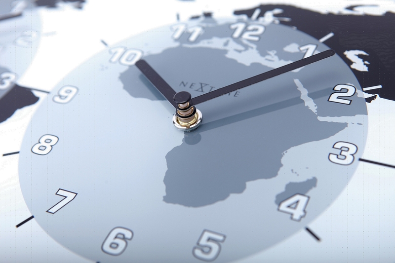 Mondial Wall Clock