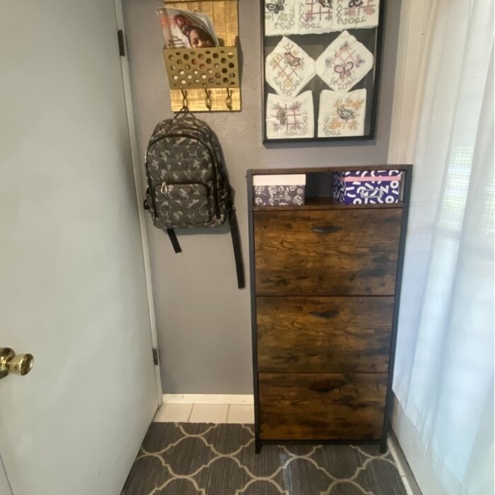Open 18 Pair Shoe Storage Cabinet