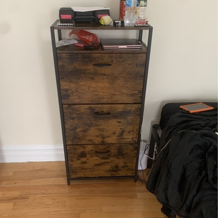 Open 18 Pair Shoe Storage Cabinet