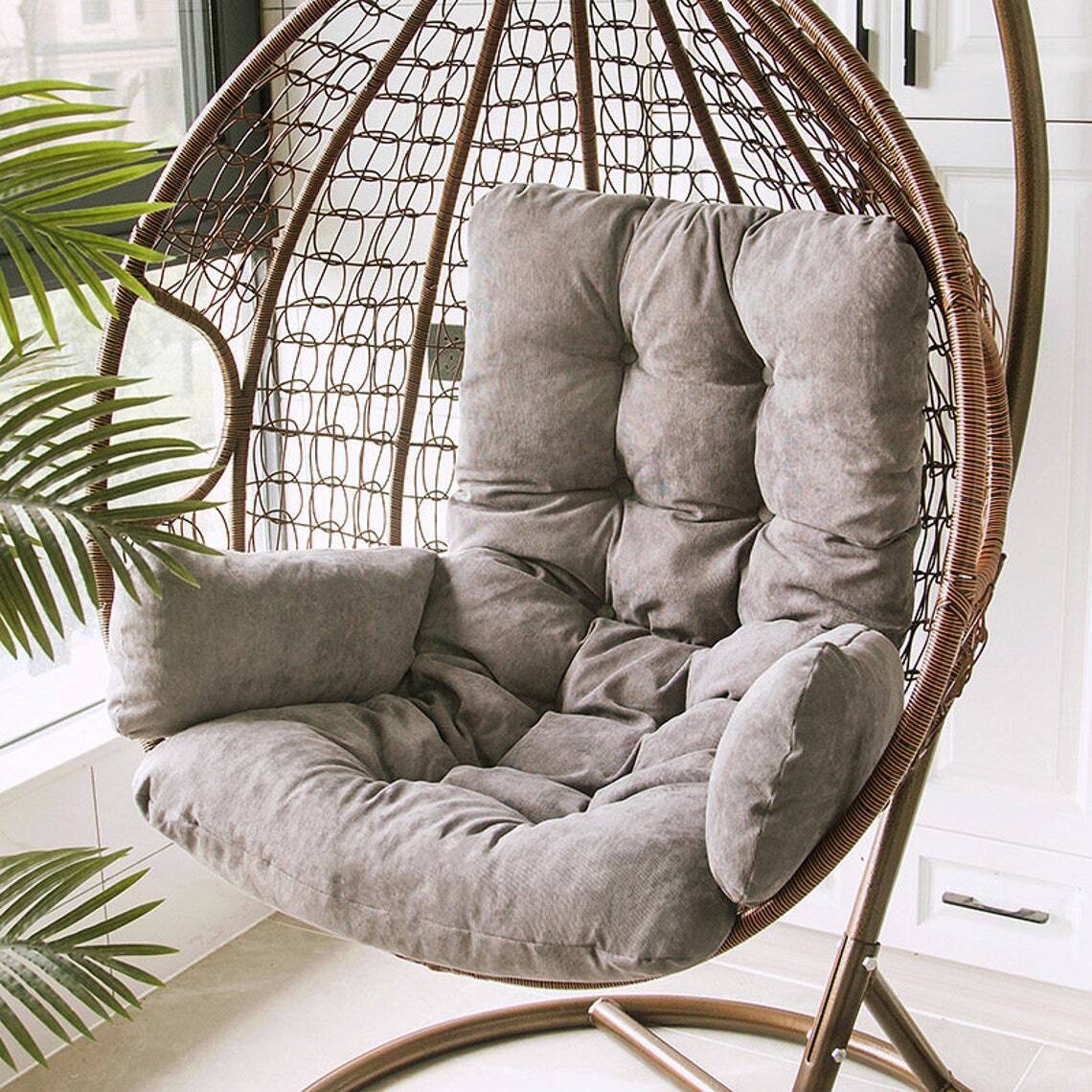 Padded Bamboo Swivel Chair Cushion