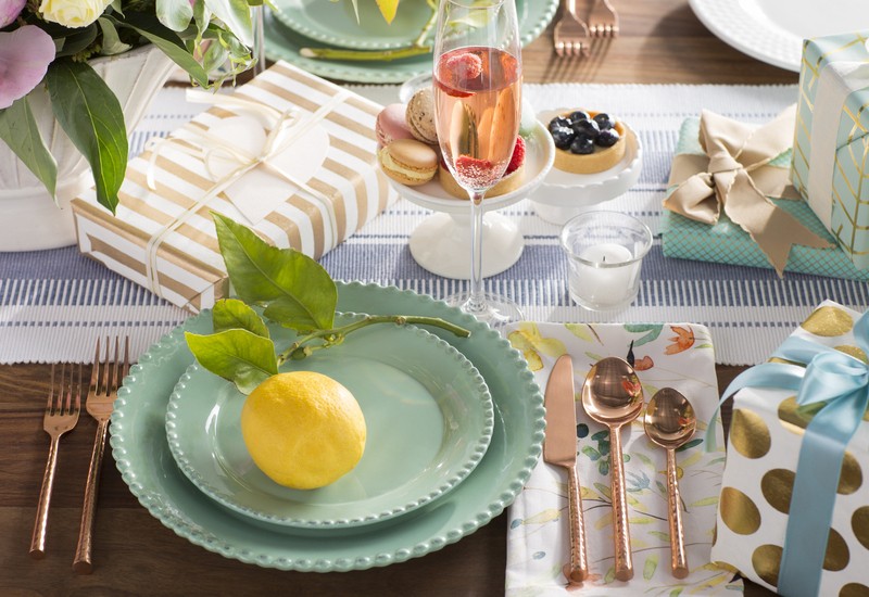 Penkridge Tasseled Table Runner