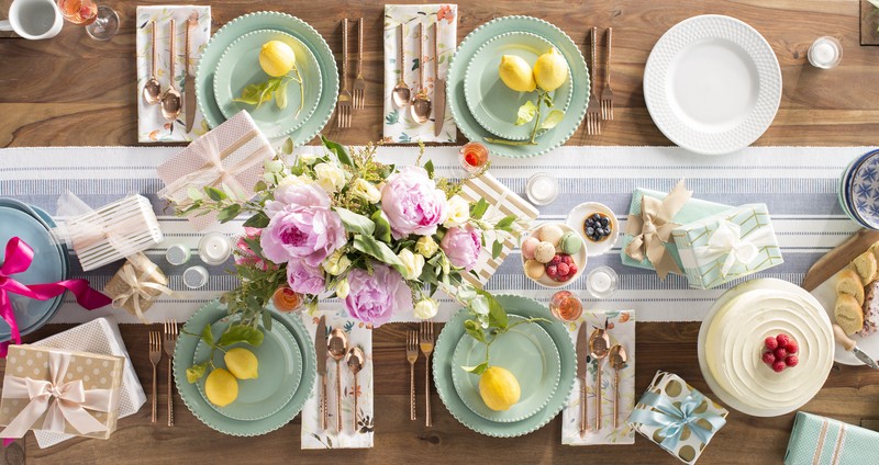 Penkridge Tasseled Table Runner