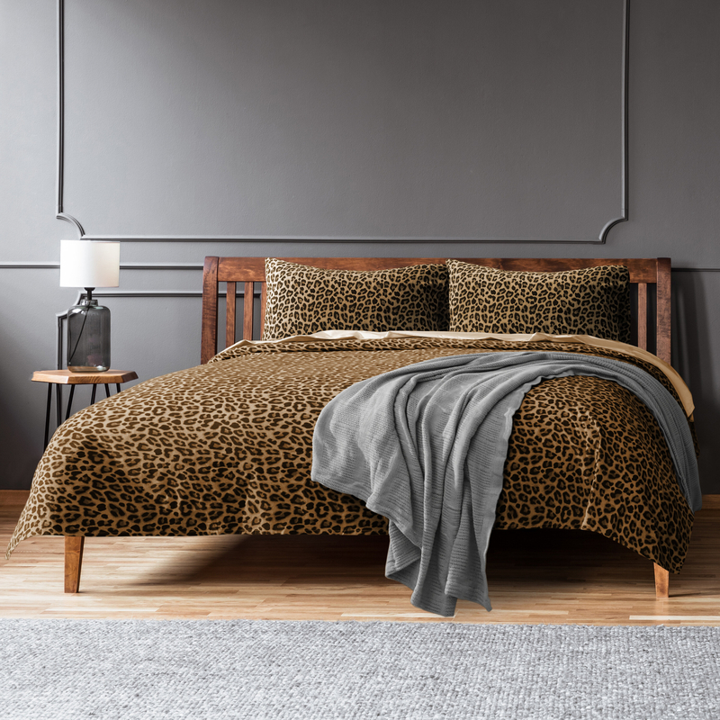 Wild Safari Themed Duvet Cover Set made from Luxury 100% Cotton 