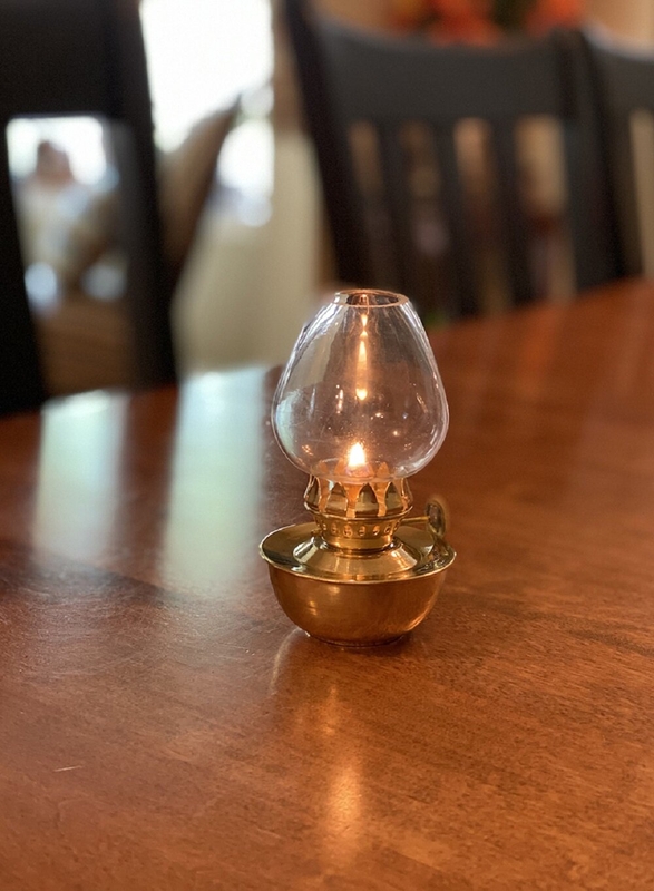 Serene Spaces Living Set Of 4 Vintage Glass Oil Lamp, Brass Mini Oil Lamp, Antique Oil Lamp For Home Decor, Nautical Or Victorian Wedding, Store Window, Measures 4.5" Tall & 2.75" Diameter